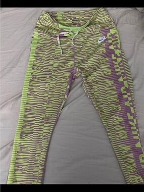 NWOT Nike Lime & Purple Graphic Leggings